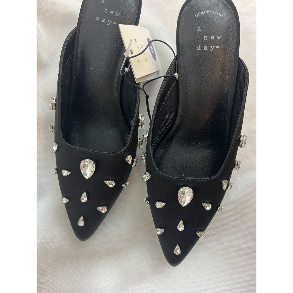 A New Day Womens Black Satin Rhinestone Pointed Toe Kitten Heel Mules Size 6 - Picture 2 of 6